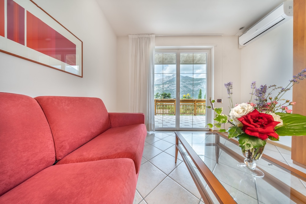 

Olbia - Trentino, Italia - Hotel Karinhall