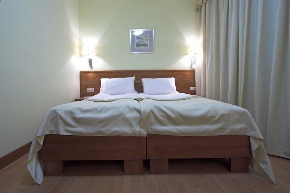

Lamezia Terme - Budapest - B39 Benczúr Apartment