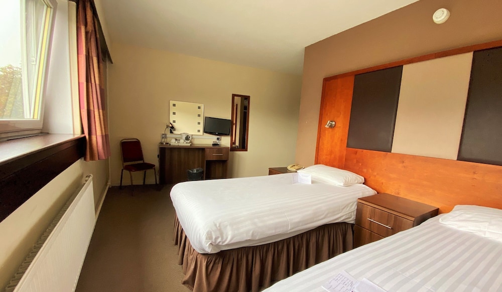 

Milano - Paisley - Normandy Hotel (Near Glasgow Airport)