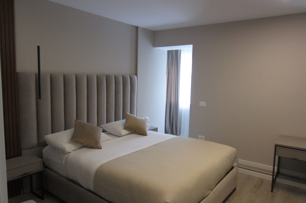 

Milano - Tirana - Freddy's Hotel