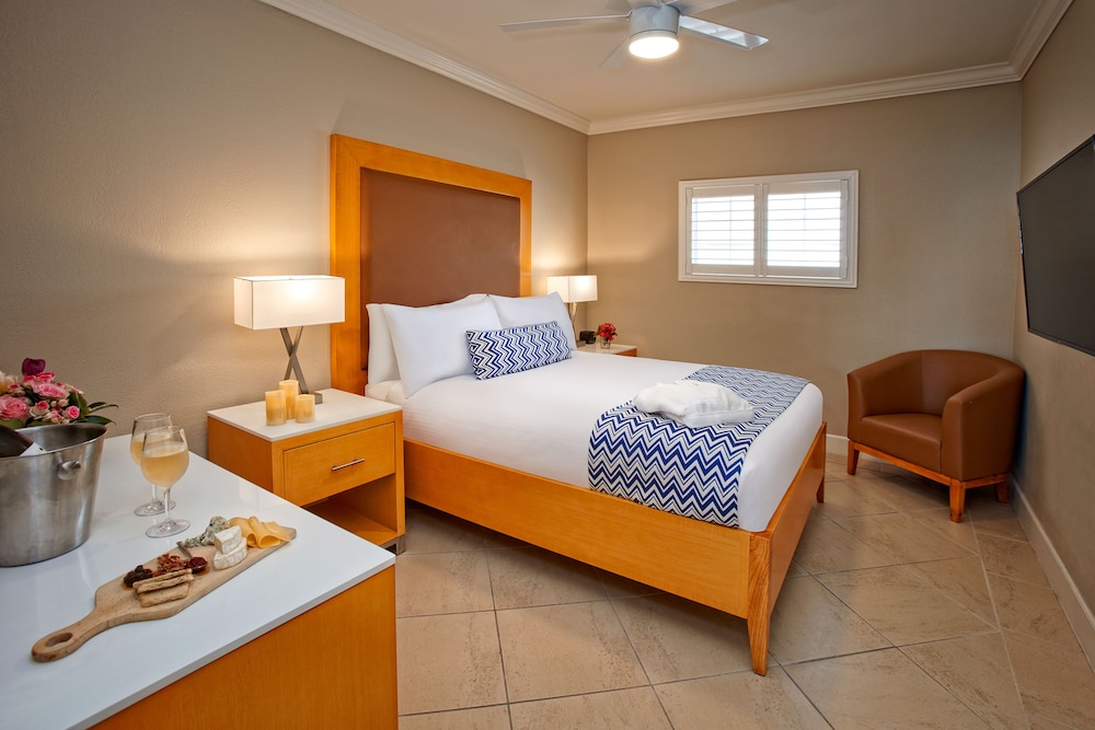 

Napoli - Sint Marteen, Karib-térség - Divi Little Bay Beach Resort