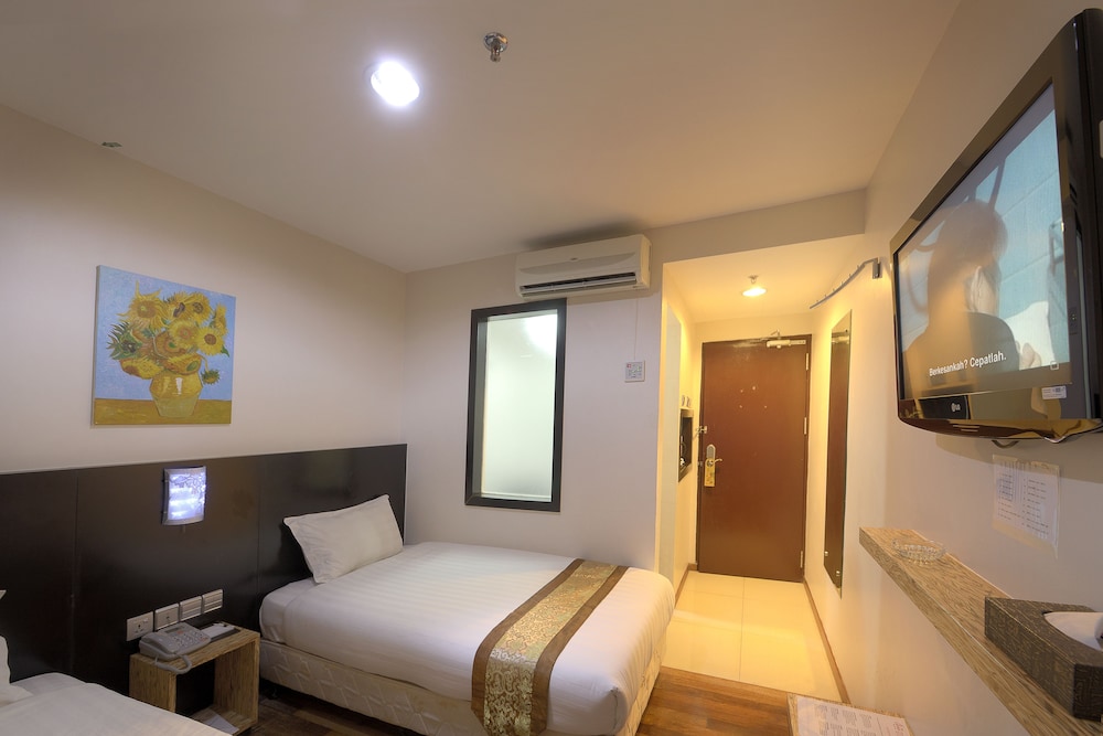 

Roma - Langkawi - Bahagia Hotel Langkawi
