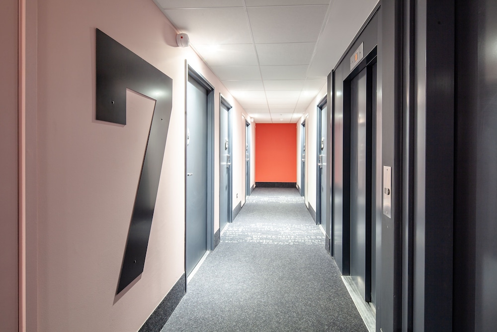 

Lamezia Terme - Villejuif - B&B HOTEL Paris Porte de Bagnolet