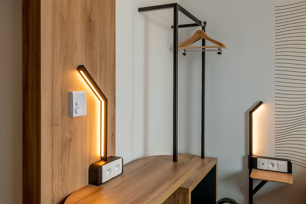 

Reggio Calabria - Saint-Ouen - B&B HOTEL Paris Porte de Bagnolet