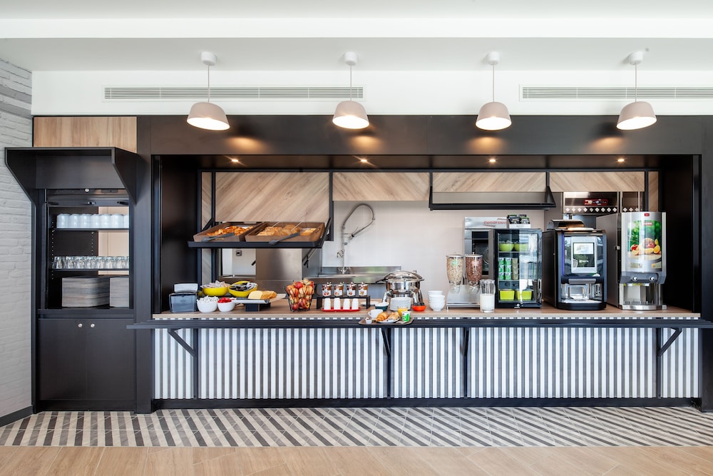 

Catania - Parigi - B&B HOTEL Paris Porte de Bagnolet