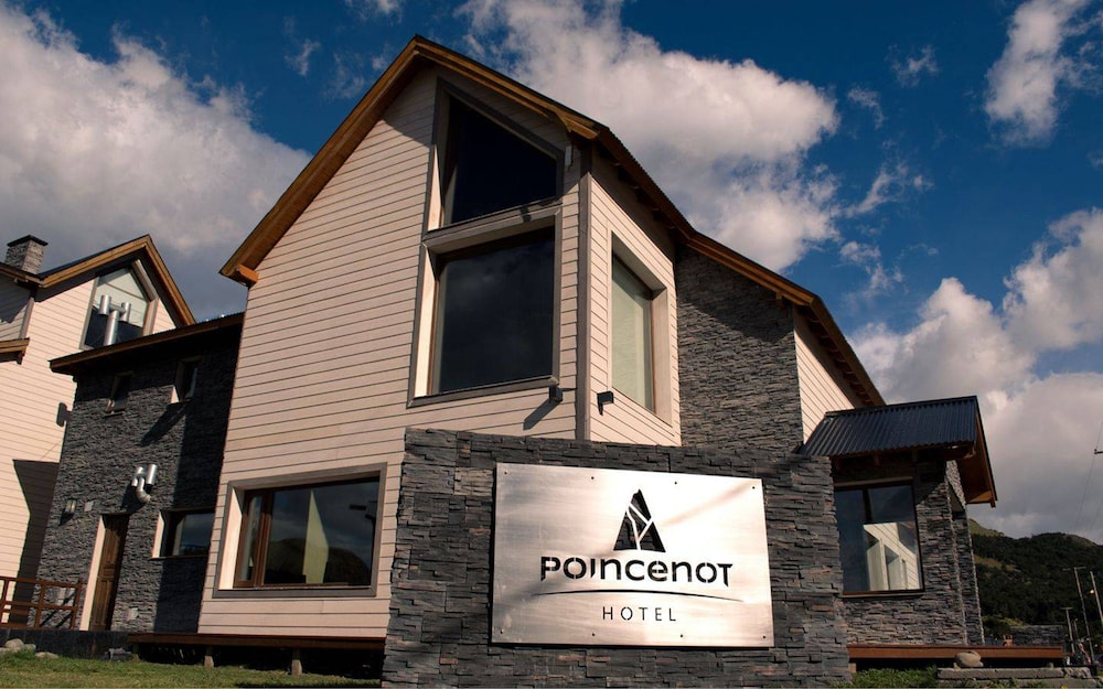 

Roma - El Chalten - Hotel Poincenot