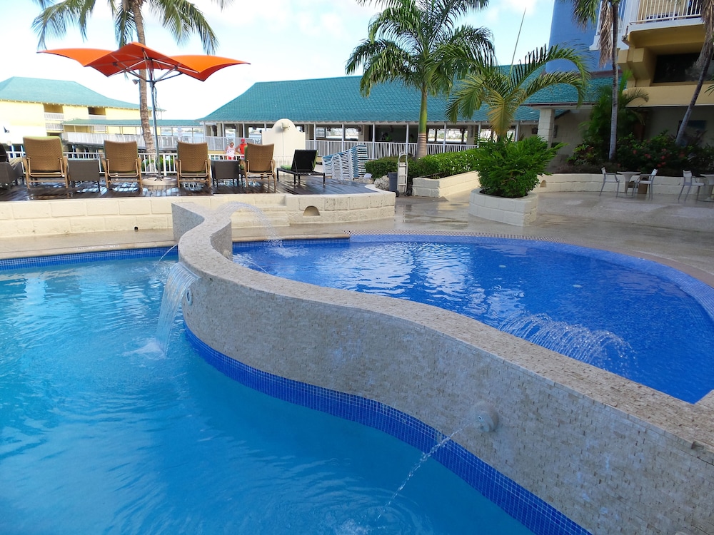 

Roma - Durants - Radisson Aquatica Resort Barbados