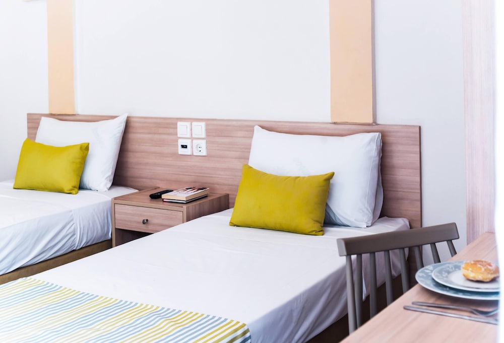 

Bari - Sissi - Ilios Malia Hotel Resort