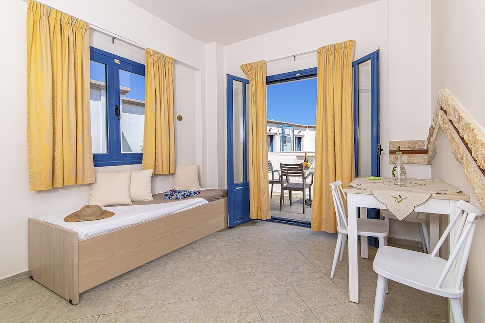 

Napoli - Sissi - Ilios Malia Hotel Resort