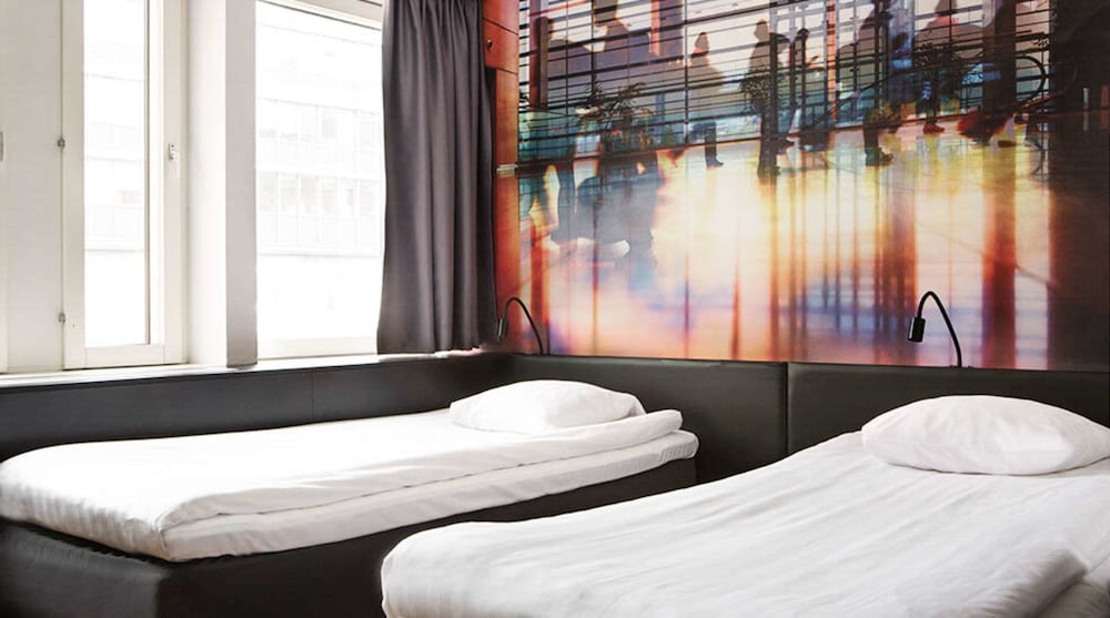 

Roma - Solna - Comfort Hotel Xpress Stockholm Central
