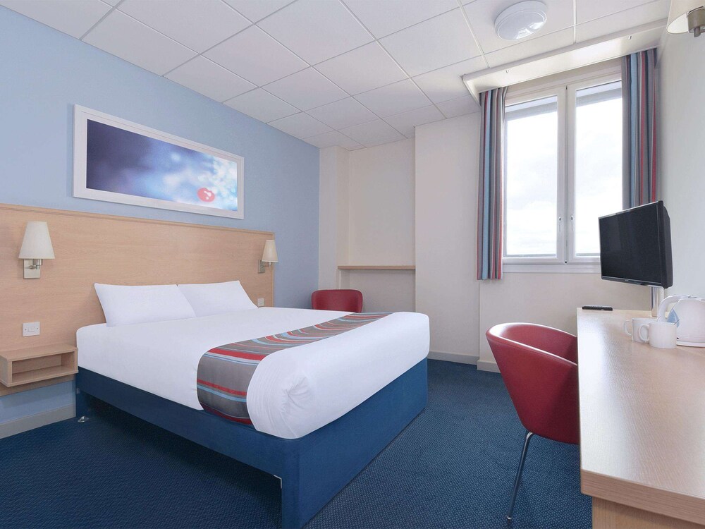 

Cagliari - Aberdeen - Travelodge Aberdeen Central