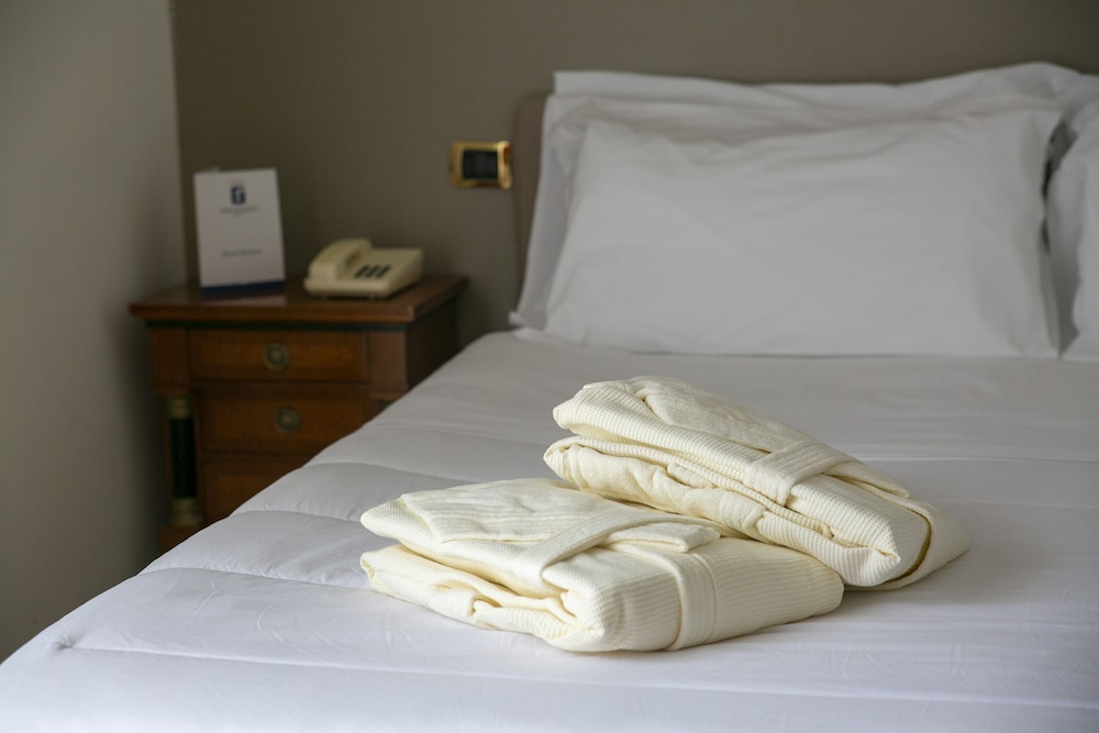 

Bologna - Scala - Resort Santangelo & SPA