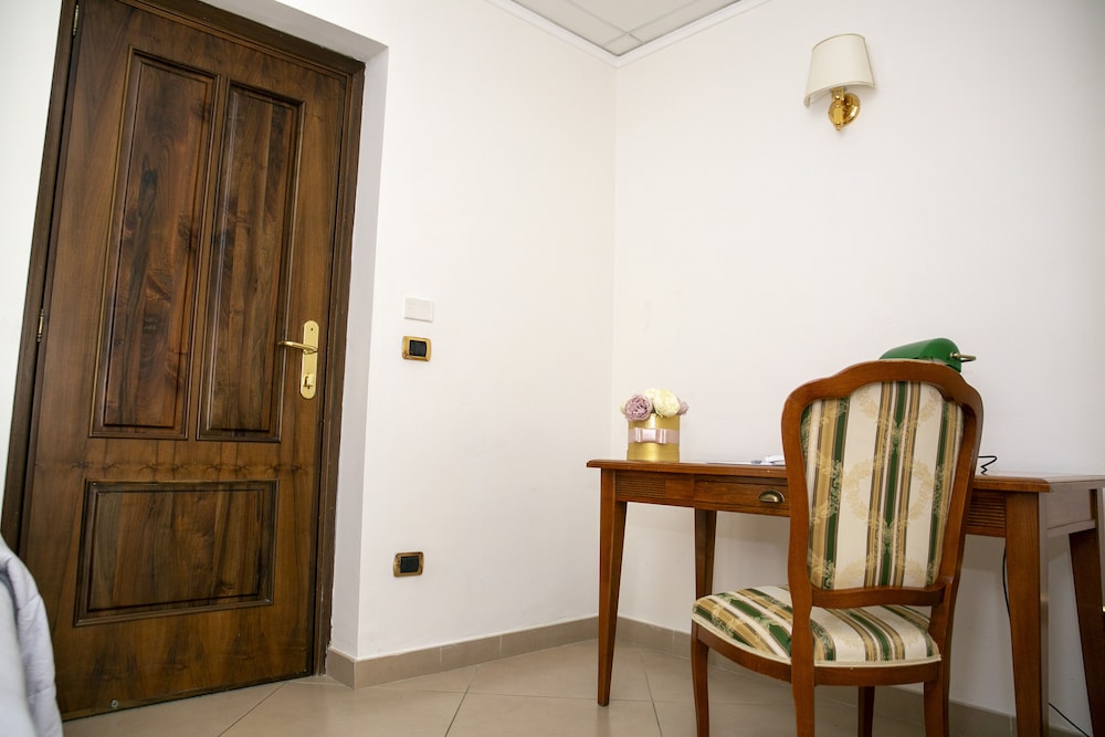 

Venezia - Castellammare di Stabia - Resort Sant'Angelo & Spa