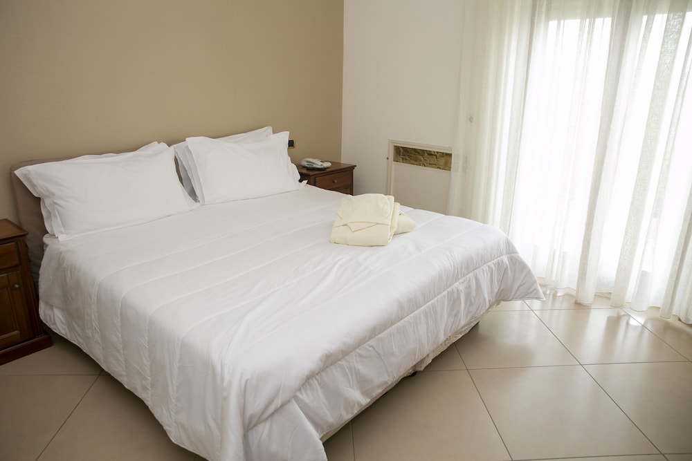 

Catania - Castellammare di Stabia - Resort Santangelo & SPA