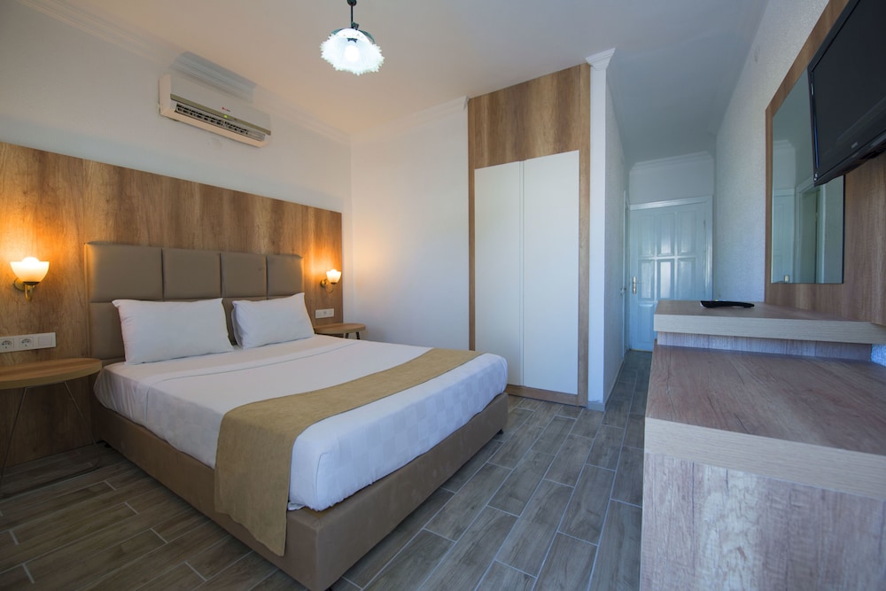 

Venezia - Ortakent - Costa Maya Bodrum
