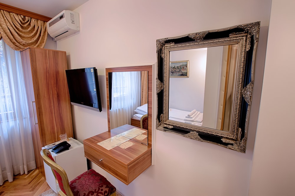 

Napoli - Sarajevo - Hotel Herc Sarajevo