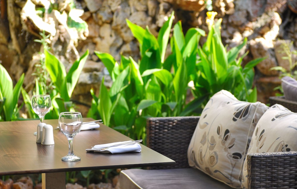 

Firenze - Glyfada (Attica) - Hotel Palmyra Beach