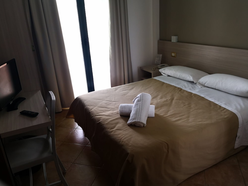 

Bari - Pisa - Casa Betania