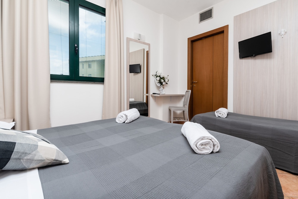 

Milano - Pisa - Casa Betania