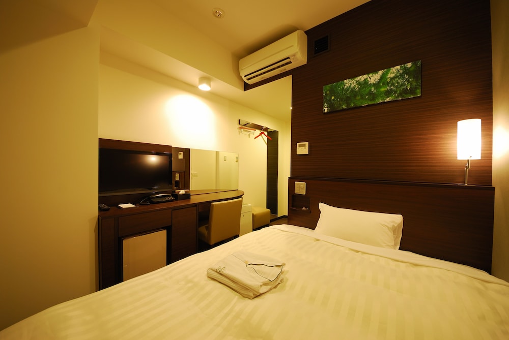 

Milano - Tokyo - Sotetsu Fresa Inn Hamamatsucho-Daimon