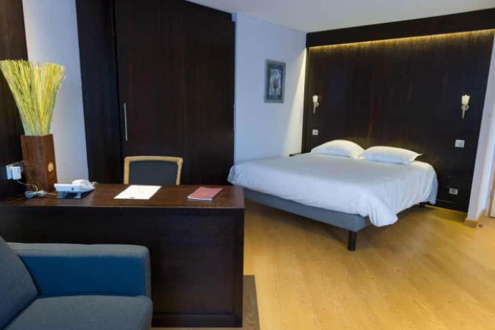 

Bari - Esch-sur-Alzette - Cottage Logis Hôtel - Restaurant