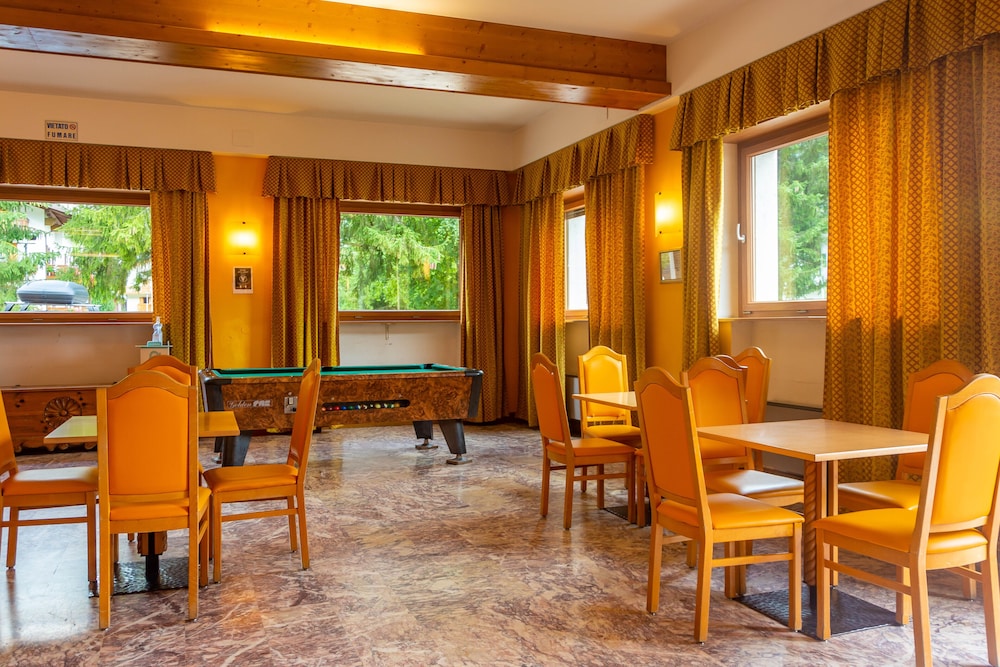 

Napoli - Passo Rolle - Hotel San Giusto