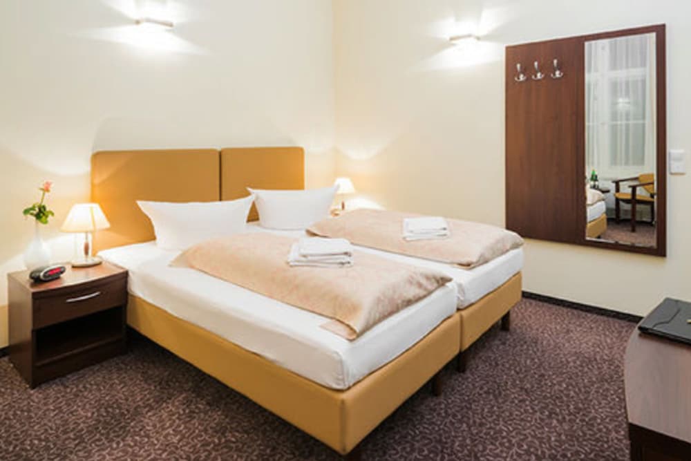

Catania - Berlino - Upper Room Hotel Kurfürstendamm