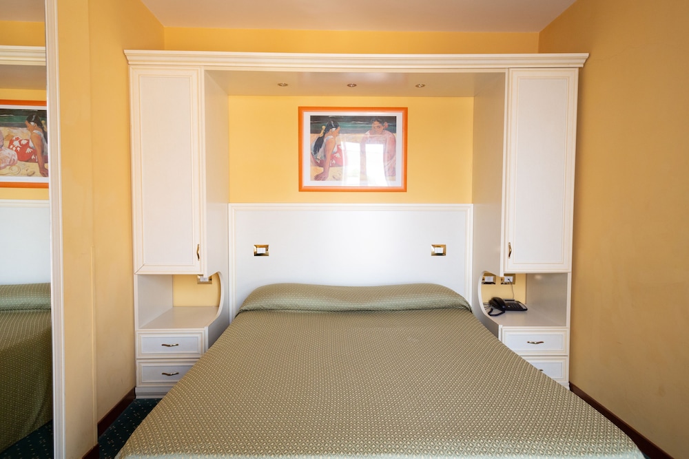 

Catania - Marco Simone - Cervara Park Hotel