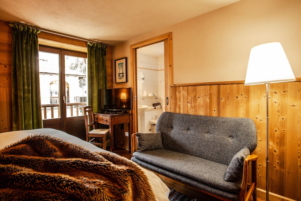 

Roma - Cervinia - Art Hotel Grandes Murailles