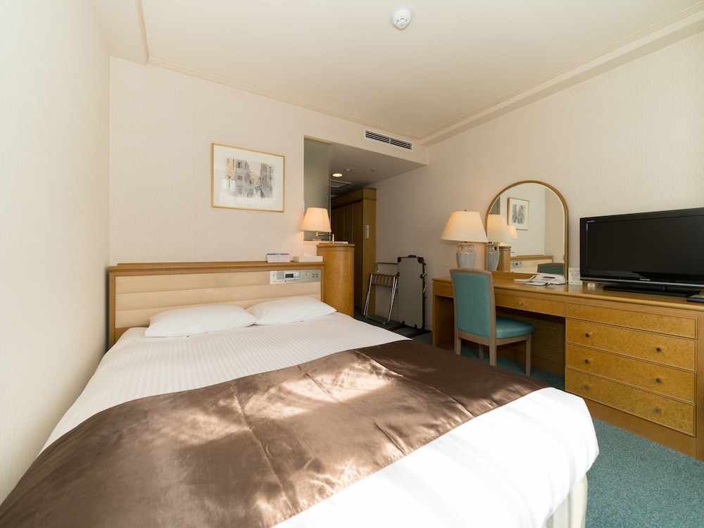 

Napoli - Tokyo - Tokyo Grand Hotel