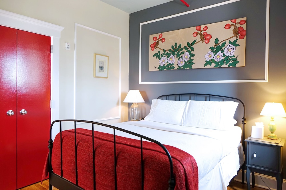 

Catania - New York - Aeroporto La Guardia - The Box House Hotel