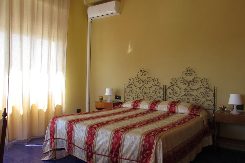 

Pescara - Taormina - Hotel Panorama di Sicilia