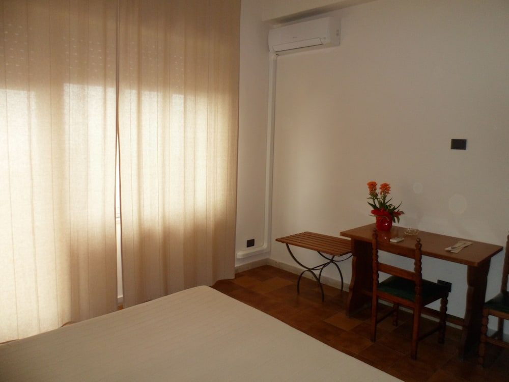 

Milano - Forza dʼAgro - Hotel Panorama di Sicilia