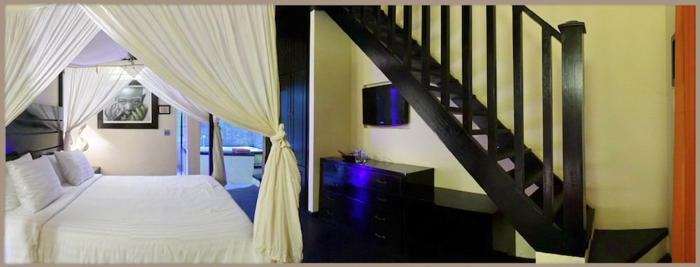 

Bologna - Mbour - The Rhino Resort Hotel & Spa