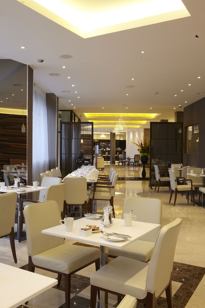 

Milano - West Drayton - Park Grand Heathrow