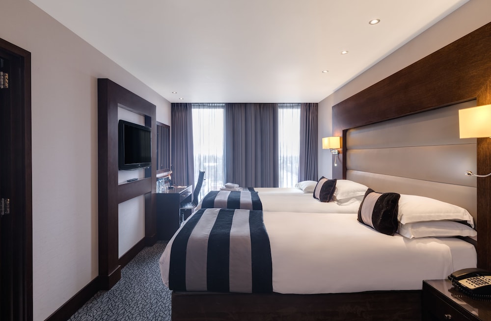 

Venezia - West Drayton - Park Grand Heathrow