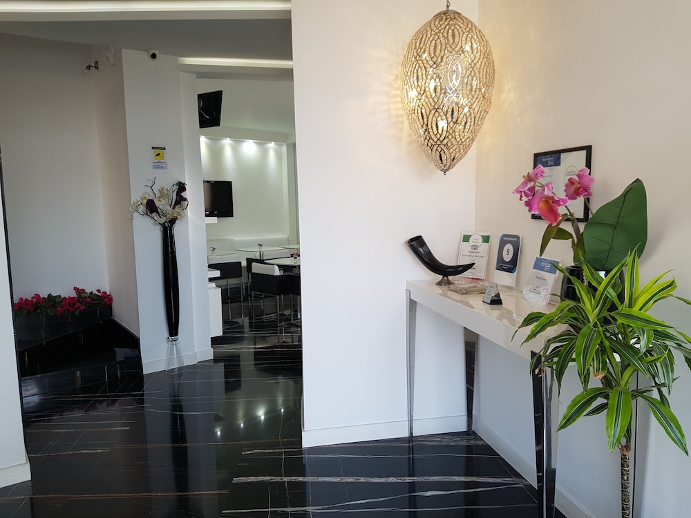 

Ancona - Agrigento - Hotel Exclusive