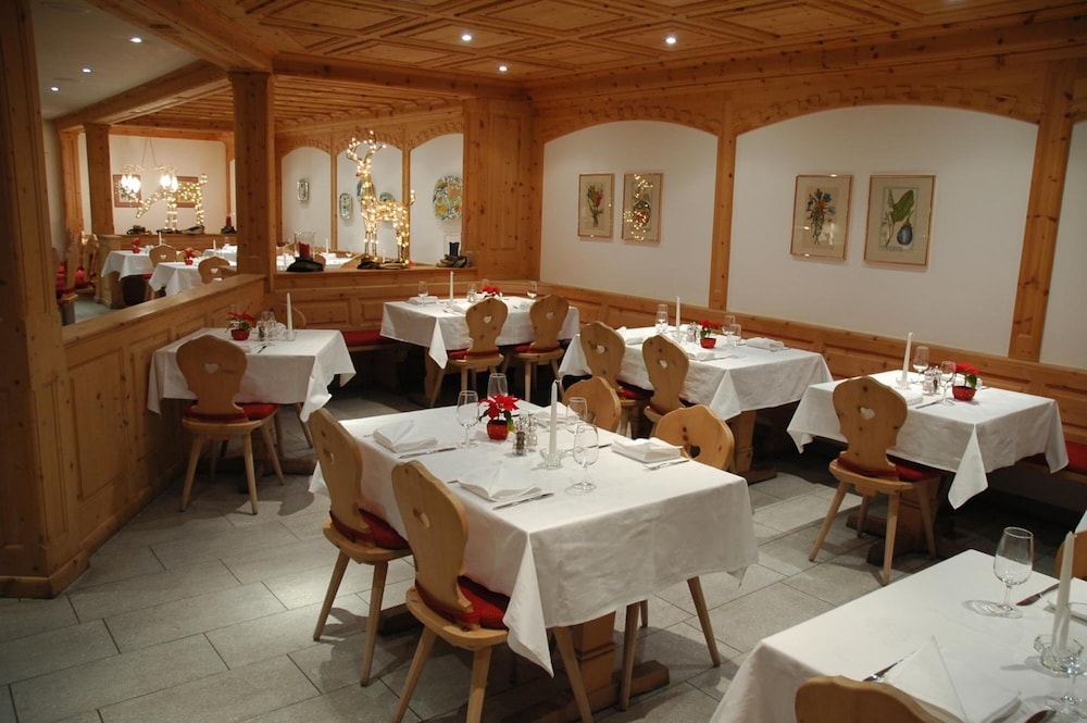 

Cagliari - Bevers - Hotel Corvatsch