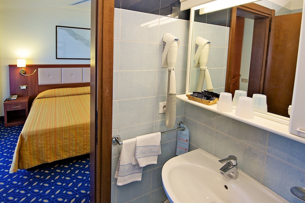 

Milano - Limone sul Garda - Lake Hotel Benaco