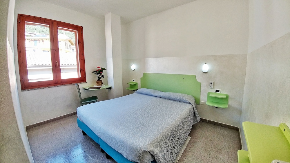 

Roma - Guspini - Hotel Meridiana
