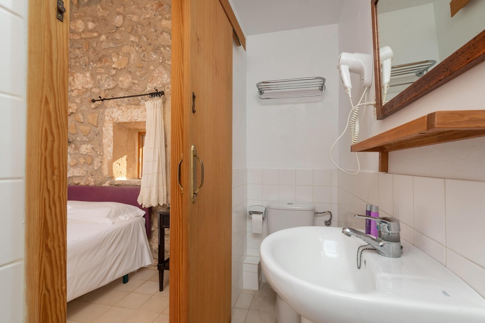

Venezia - Alcudia - Petit Hotel Hostatgeria La Victoria