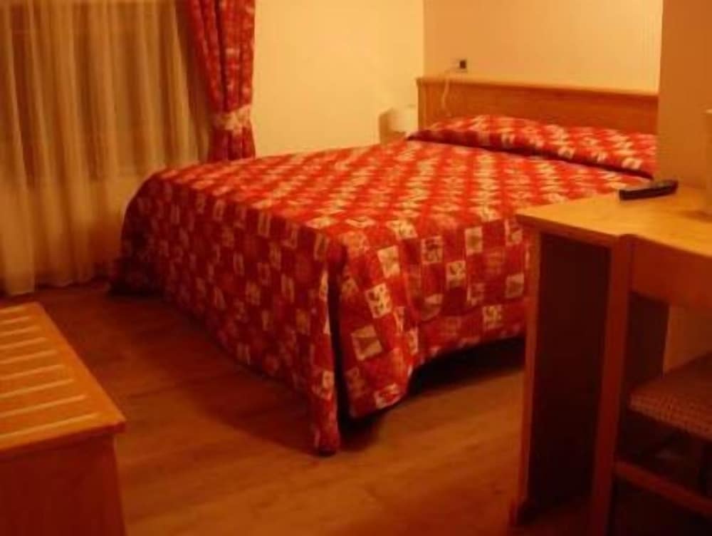 

Milano - Champoluc - Albergo Punta Zerbion