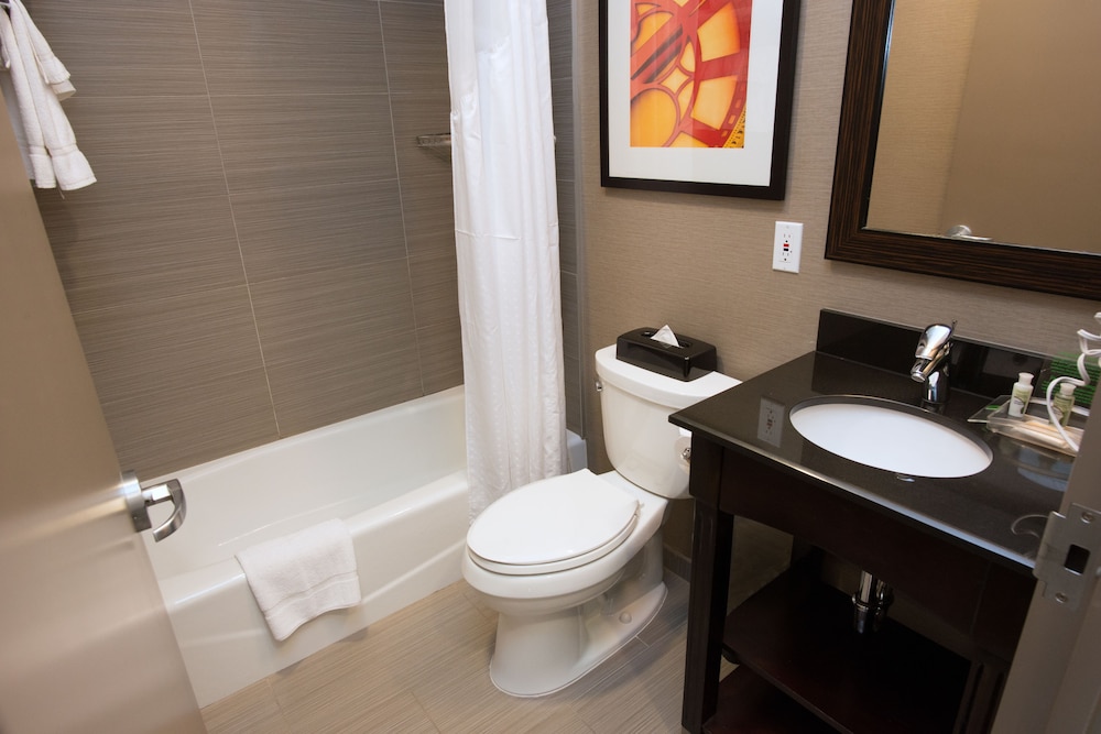 

Alghero - Brooklyn (NY) - Holiday Inn NYC - Lower East Side