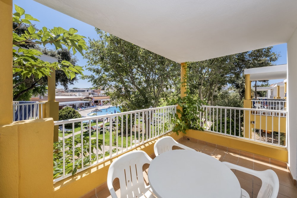 

Napoli - Minorca, Isole Baleari - Aparthotel Comitas Isla del Aire