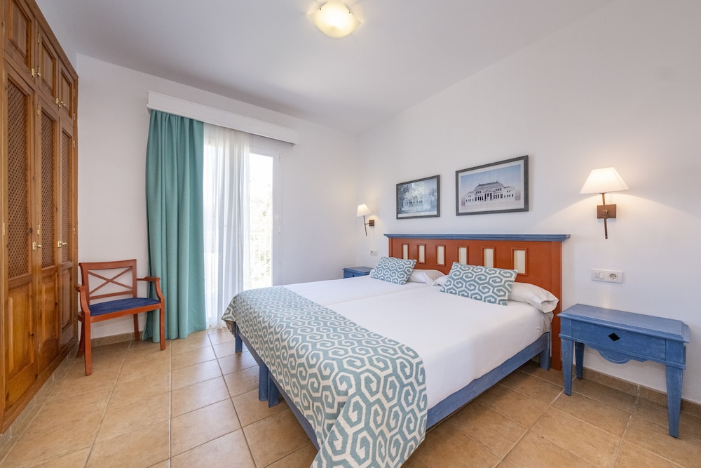

Roma - Binibeca - Aparthotel Comitas Isla del Aire