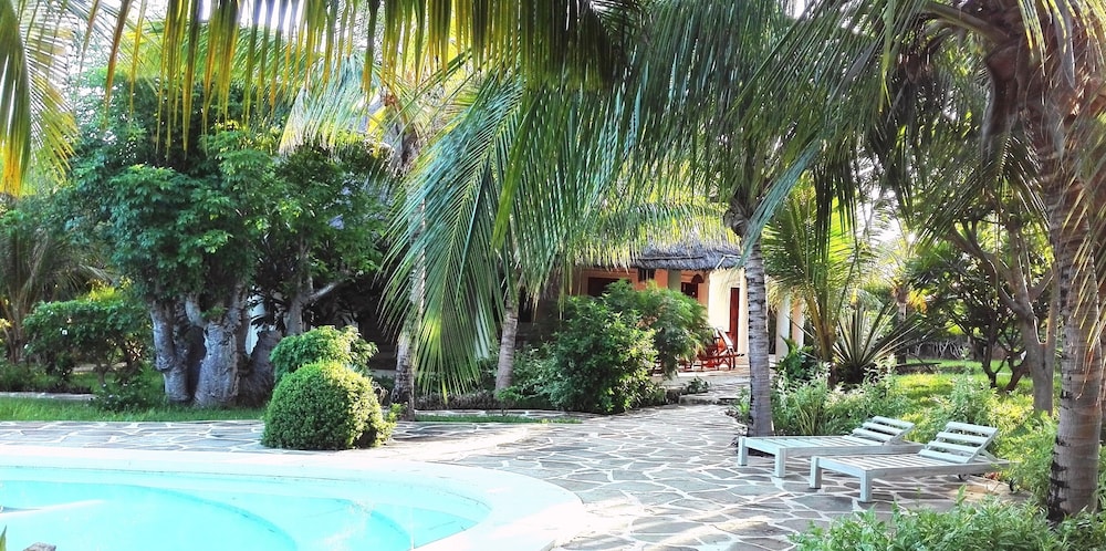 

Catania - Watamu - Watamu Villa With Service Personnel