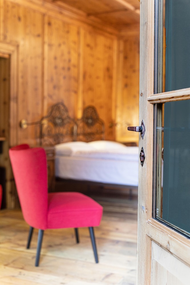 

Catania - Sernio - Curt di Clement Eco Mobility Hotel