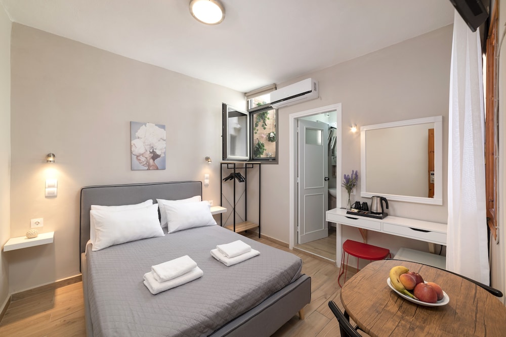 

Milano - Rethymno - Faros Rooms