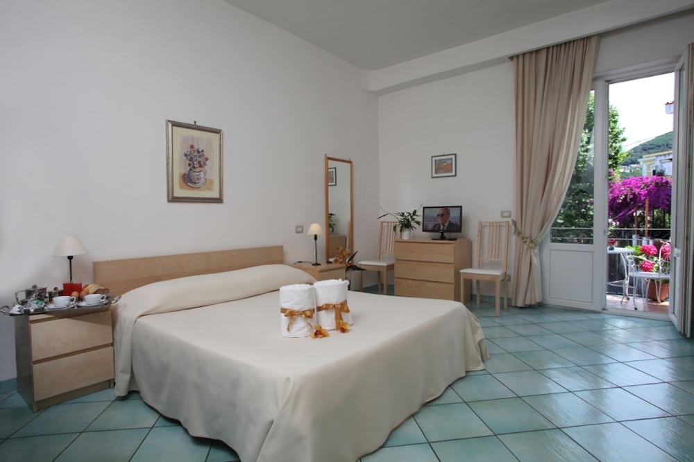

Verona - Ischia - Hotel & Residence Matarese