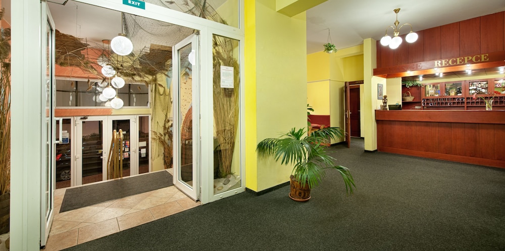 

Brindisi - Praga - Hotel Henrietta